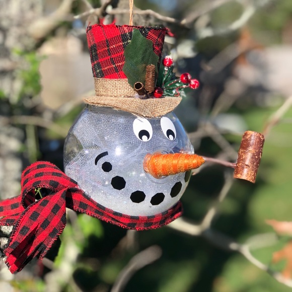 Snowman globe (terrarium planter) - Picture 2 of 4